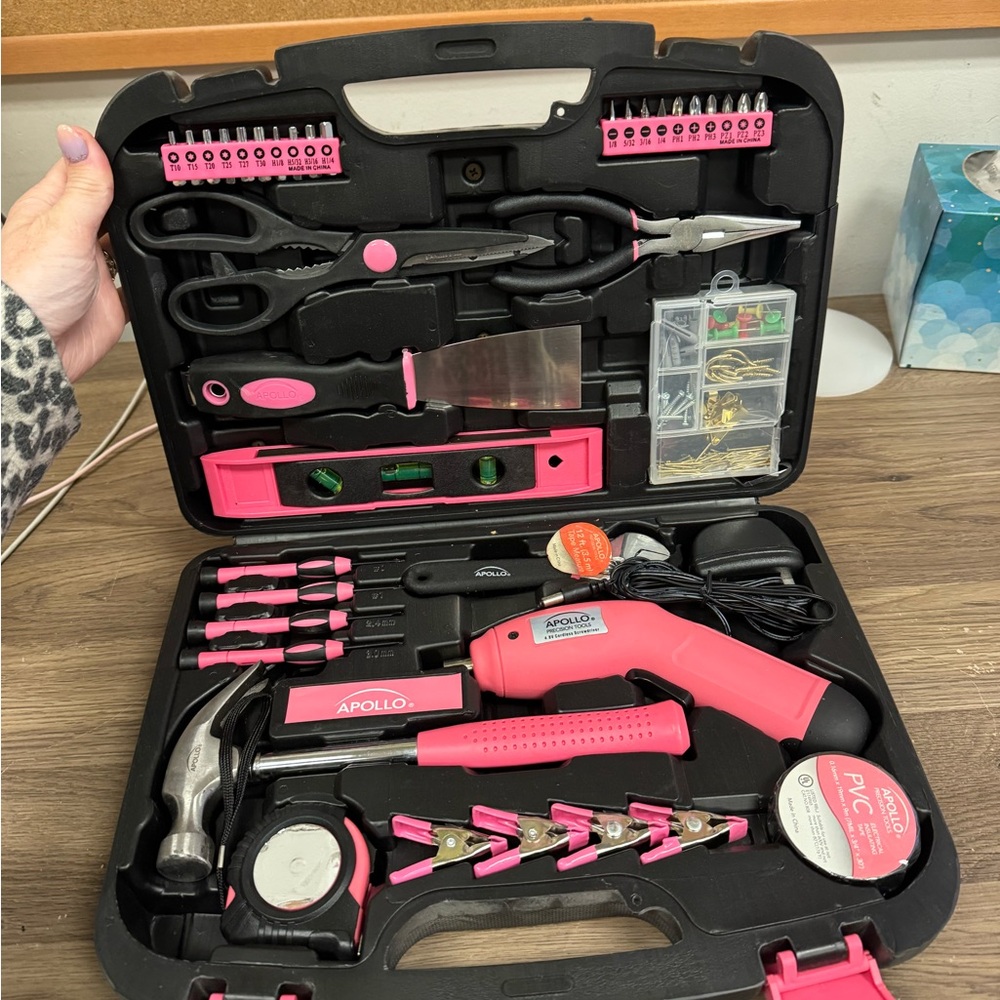 Apollo tool kit pink